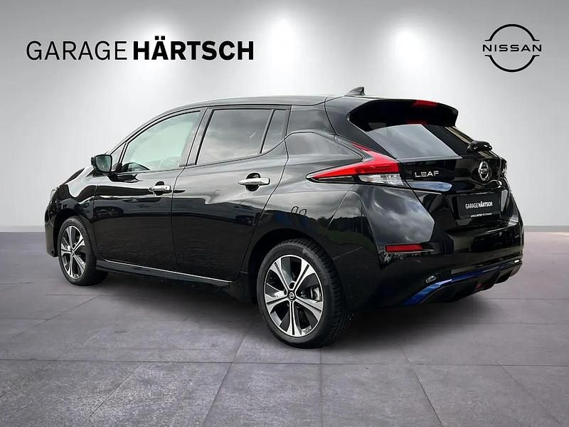 Gebraucht Nissan Leaf N-Connecta 159 kW (217 PS) 2025 Schwarz Kleinwagen