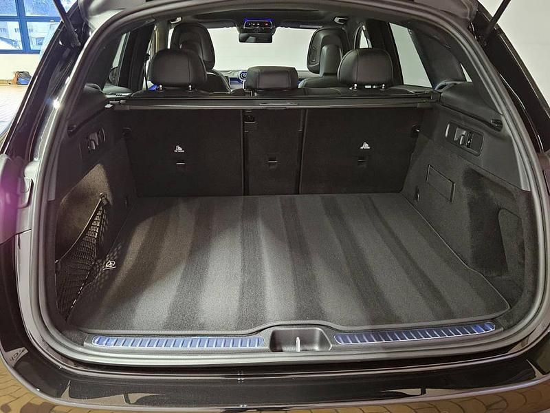 Neu Mercedes GLC43 AMG Executive 421 PS (309 kW) 2026 Schwarz SUV