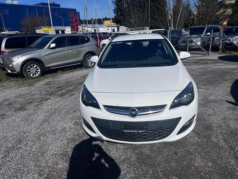 Gebraucht Opel Astra 110 PS (80 kW) 2013 Kombi