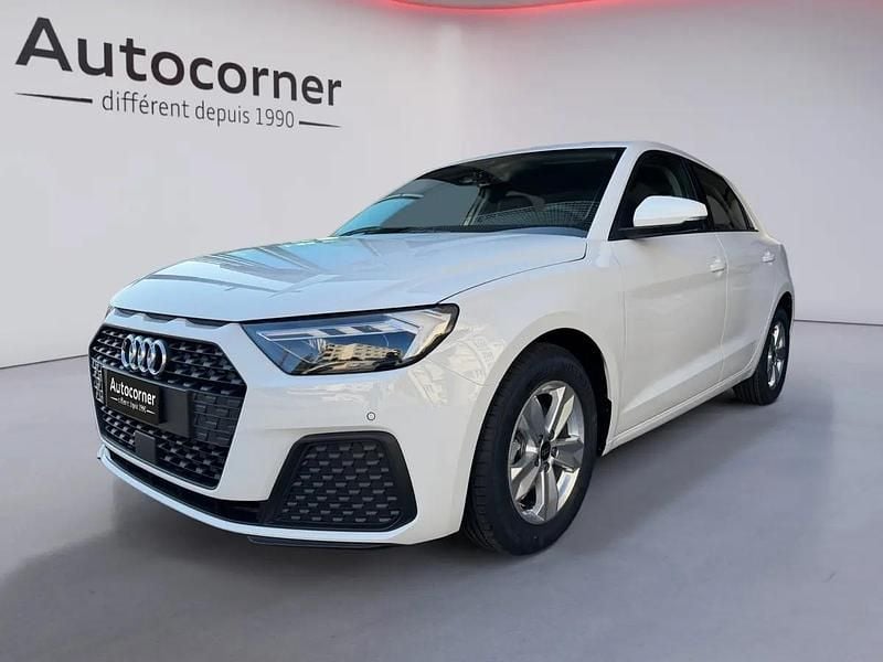 Neu Audi A1 Sportback Attraction 115 PS (84 kW) 2026 Weiss Kleinwagen