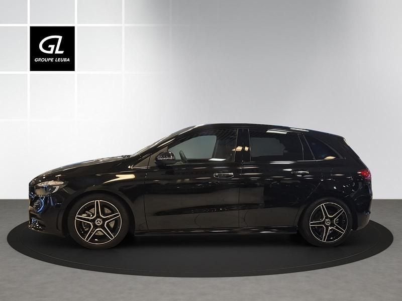 Gebraucht Mercedes B220 189 PS (139 kW) 2024 Schwarz Van / Kleinbus