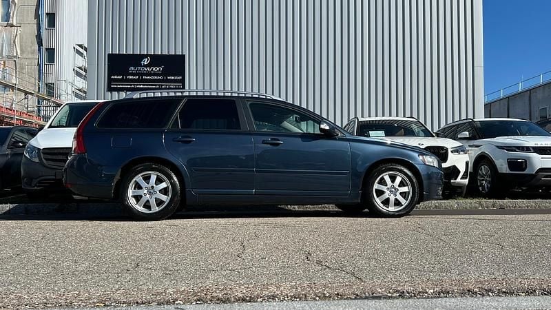 Gebraucht 2011 Volvo V50 Summum Kombi | CHF 6’555 - Bild 1/4