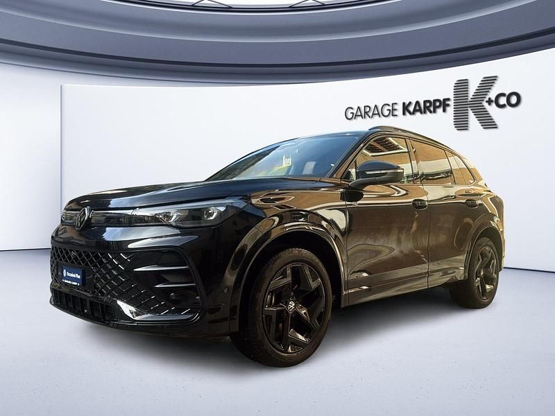 Schwarz Gebraucht 2024 VW Tiguan R-line SUV | CHF 47’500 (Fairer Preis) - Bild 1/4