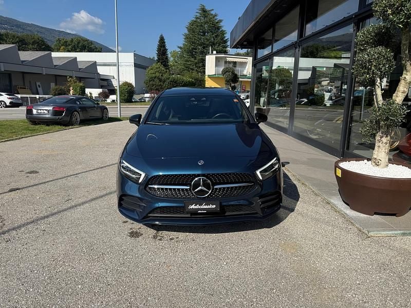 Gebraucht Mercedes A200 AMG line 163 PS (119 kW) 2022