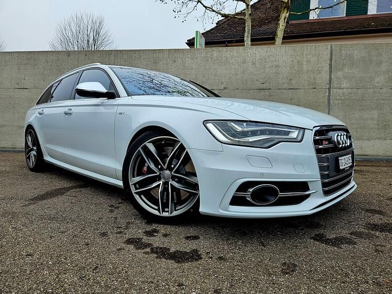 Gebraucht 2014 Audi S6 | CHF 17’900 (Superpreis) - Bild 1/4