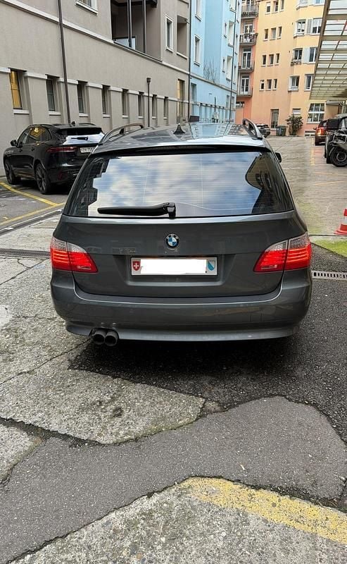 Gebraucht BMW 530 258 PS (189 kW) 2006 Kombi
