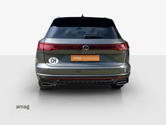 Gebraucht VW Touareg R-line 286 PS (210 kW) 2024 Siliziumgrau metallic SUV