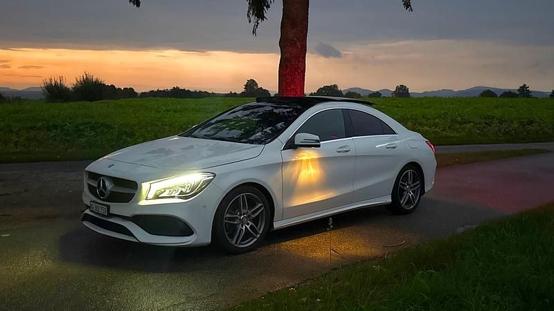 Gebraucht 2016 Mercedes CLA250 AMG line Limousine | CHF 20’900 (Fairer Preis) - Bild 1/4