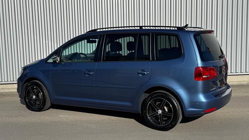 Gebraucht VW Touran Highline 140 PS (102 kW) 2013 Van / Kleinbus