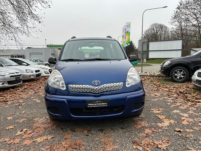 Gebraucht 2003 Toyota Yaris Sol Kombi | CHF 2’300 (Fairer Preis) - Bild 1/4