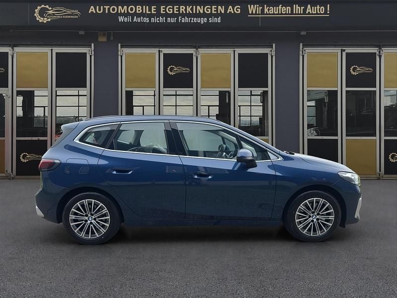 Gebraucht BMW 218 Active Tourer Luxury Line 150 PS (110 kW) 2024 Van / Kleinbus