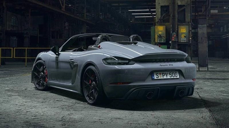 Gebraucht Porsche 718 Boxster 500 PS (367 kW) 2024 Grau Cabrio