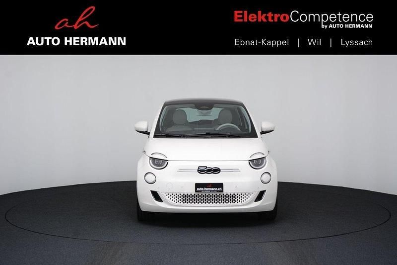 Gebraucht Fiat 500e La Prima 87 kW (119 PS) 2024 Kleinwagen