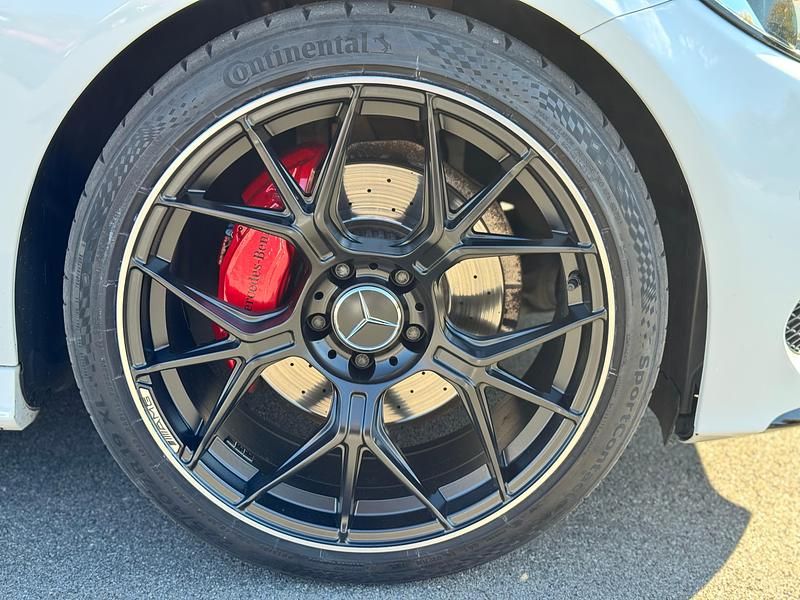 Gebraucht Mercedes C180 AMG line 156 PS (114 kW) 2017 Coupé