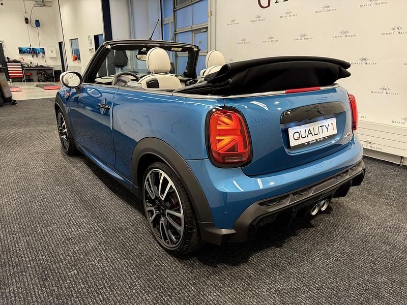 Gebraucht Mini John Cooper Works 231 PS (169 kW) 2021 Kleinwagen