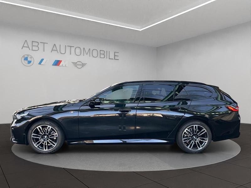 Gebraucht BMW 520 Comfort Edition 208 PS (152 kW) 2024 Schwarz Kombi
