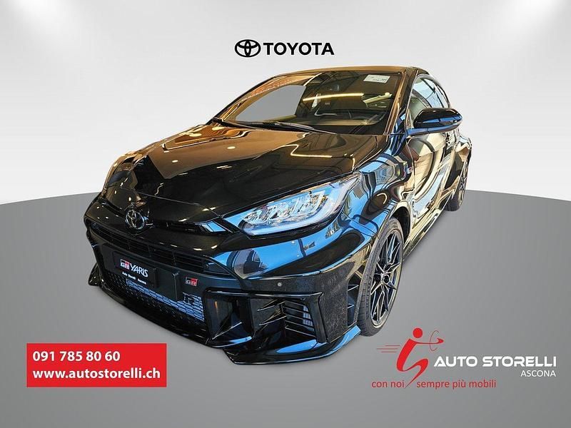 Neu 2025 Toyota Yaris Sport Limousine | CHF 55’150 (Teuer) - Bild 1/4