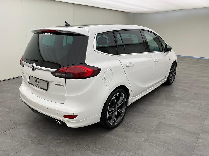 Gebraucht Opel Zafira Tourer OPC 194 PS (142 kW) 2014 Weiss Van / Kleinbus