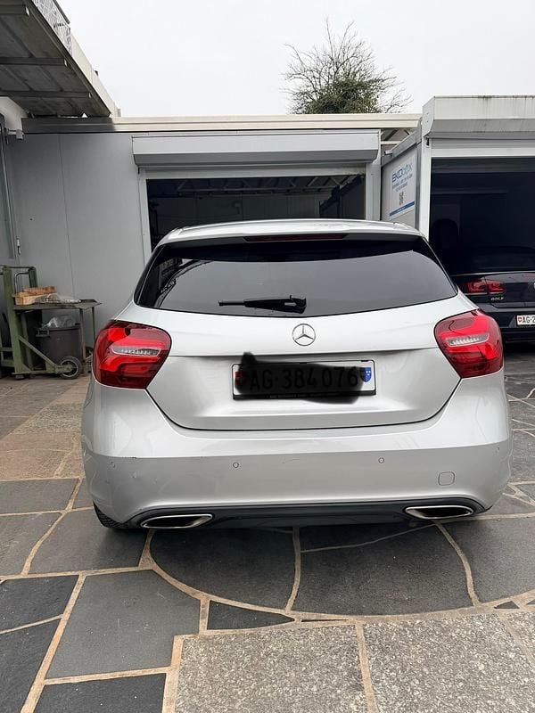 Gebraucht Mercedes A180 Style 122 PS (89 kW) 2016