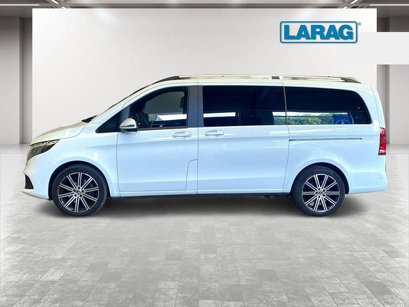 Gebraucht Mercedes V250 190 PS (139 kW) 2023 Van / Kleinbus