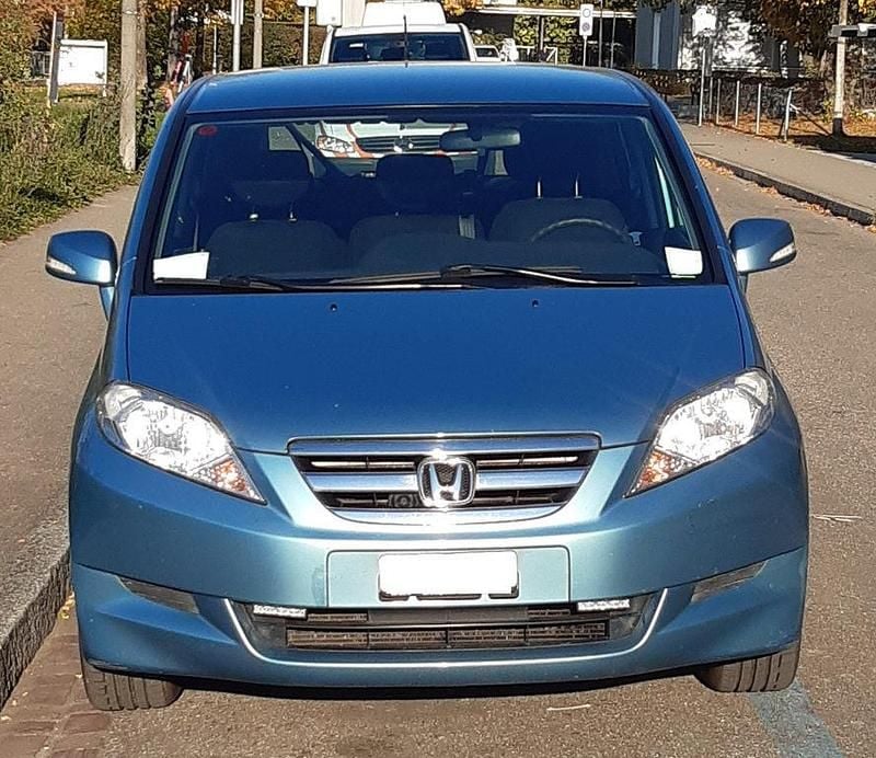 Gebraucht 2005 Honda FR-V Comfort Van / Kleinbus | CHF 3’450 - Bild 1/4