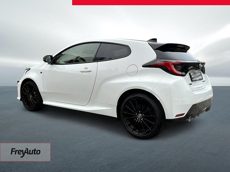 Gebraucht Toyota Yaris Sport 261 PS (191 kW) 2024 Weiss Limousine