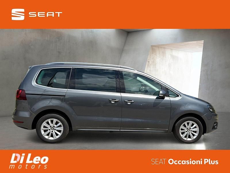 Gebraucht Seat Alhambra Style 150 PS (110 kW) 2021 Grau Van / Kleinbus