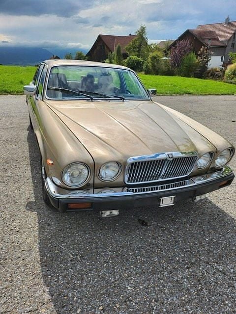 Gebraucht 1985 Jaguar XJ6 Sovereign Limousine | CHF 19’700 - Bild 1/4