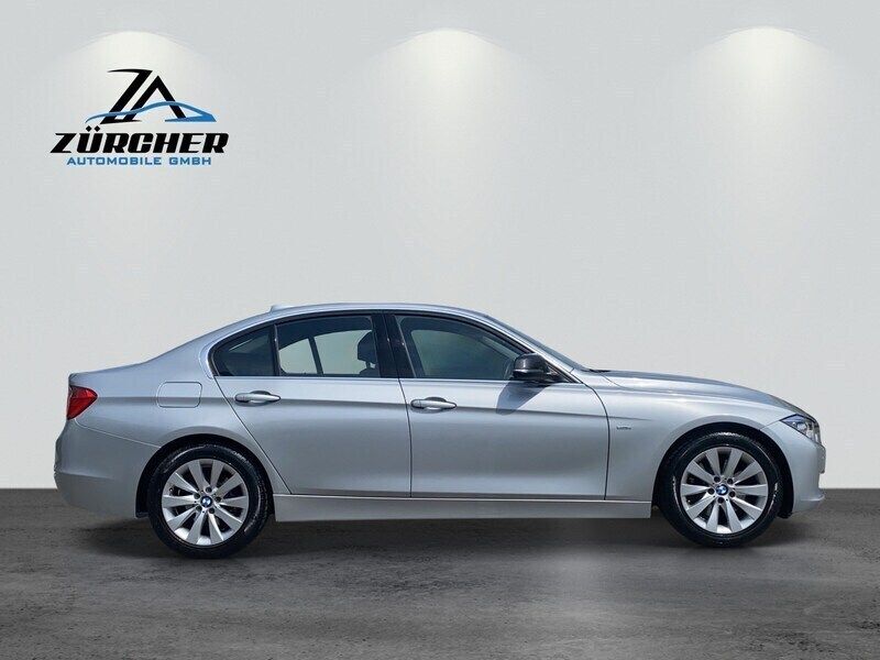 Gebraucht BMW 328 Luxury Line 245 PS (180 kW) 2012