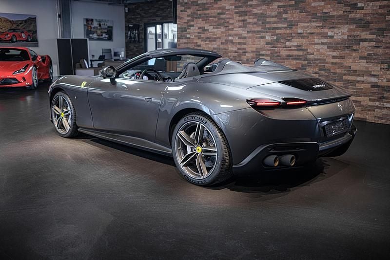 Gebraucht Ferrari Roma 620 PS (456 kW) 2024 Coupé