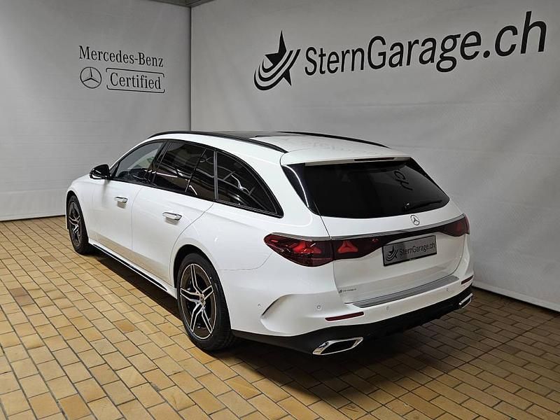 Neu Mercedes E200 AMG line 204 PS (150 kW) 2025 Weiss Kombi
