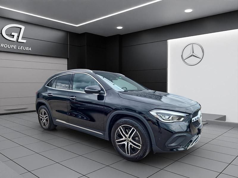 Schwarz Gebraucht 2022 Mercedes GLA200 SUV | CHF 27’900 (Superpreis) - Bild 1/4