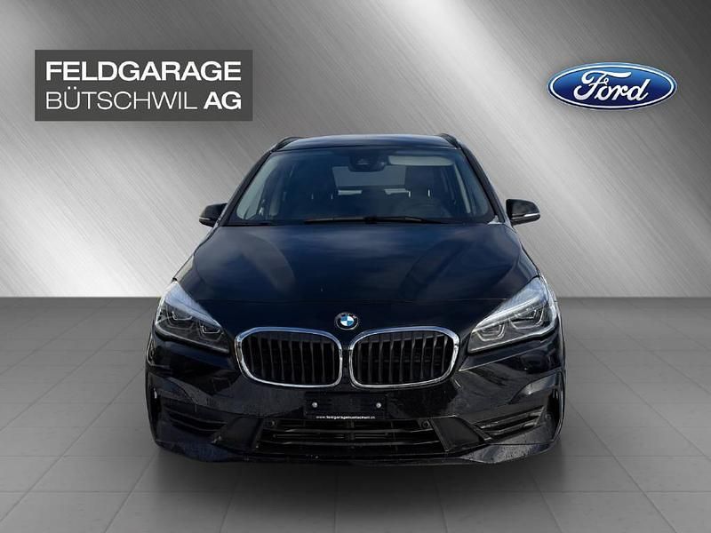 Gebraucht BMW 218 Gran Tourer Advantage 150 PS (110 kW) 2022 Schwarz Van / Kleinbus
