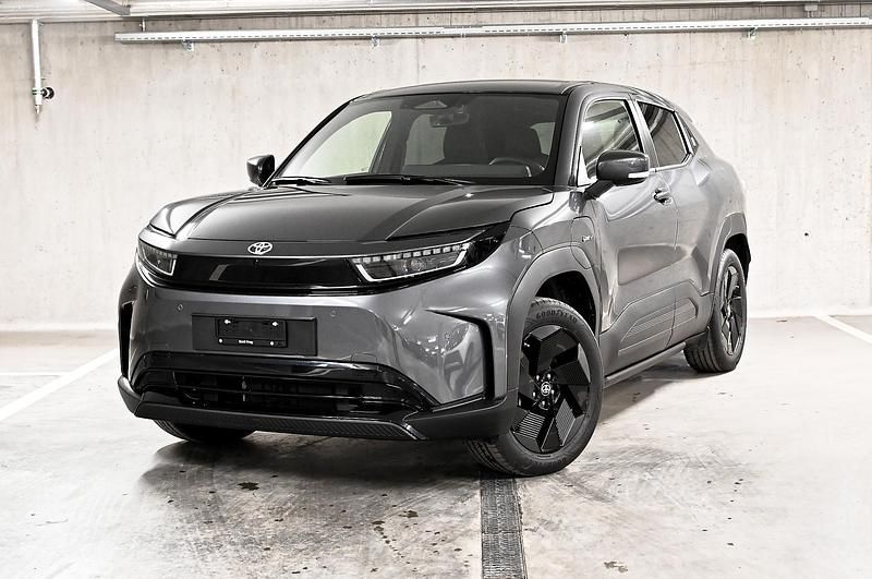 Grau Neu 2026 Toyota Urban Cruiser Comfort SUV | CHF 31’900 (Fairer Preis) - Bild 1/4