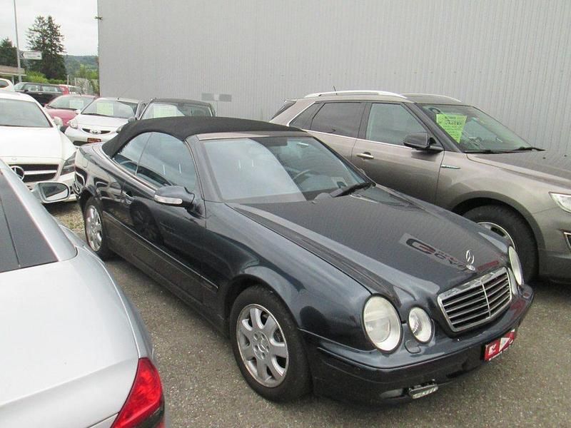 Gebraucht Mercedes CLK320 Avantgarde 218 PS (160 kW) 2000 Schwarz Cabrio