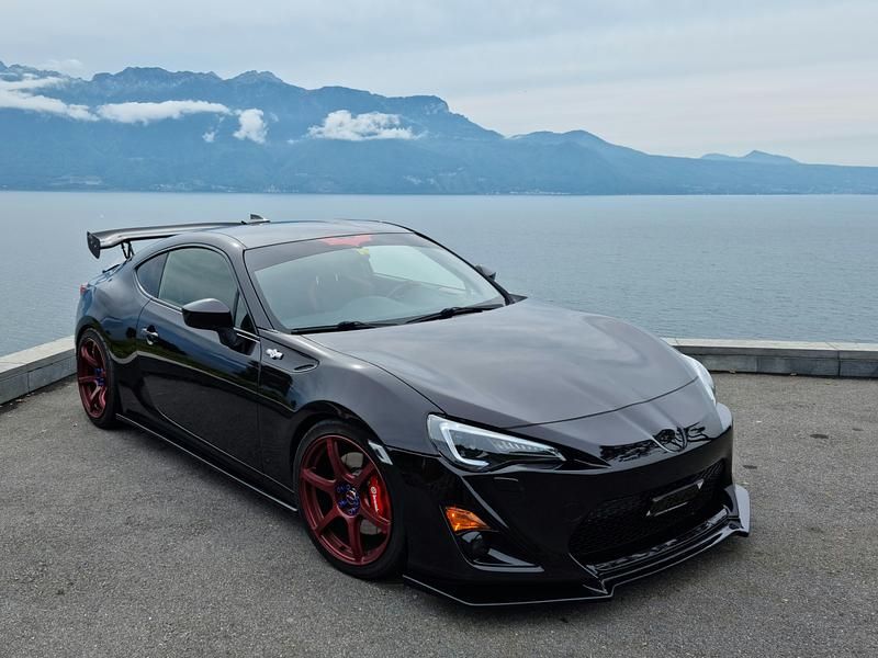 Gebraucht 2014 Toyota GT86 GT | CHF 25’000 (Etwas zu teuer) - Bild 1/4