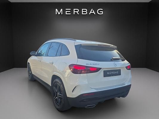 Gebraucht Mercedes GLA220 190 PS (139 kW) 2024 Weiss SUV