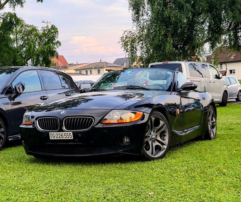 Gebraucht 2004 BMW Z4 Cabrio | CHF 6’350 (Guter Preis) - Bild 1/4