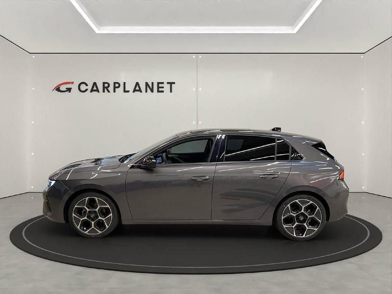 Gebraucht Opel Astra Ultimate 131 PS (96 kW) 2024 Grau Limousine