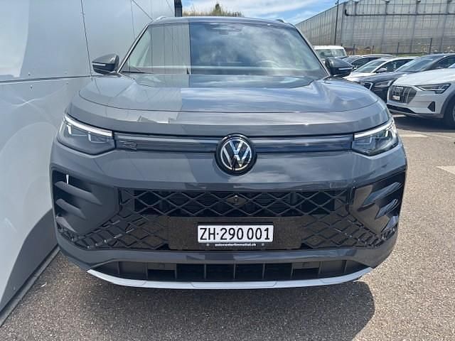Gebraucht VW Tayron United 193 PS (141 kW) 2025 Grau SUV