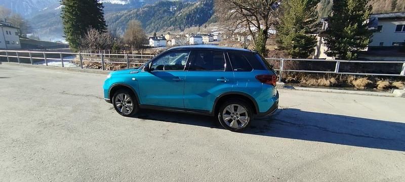 Gebraucht Suzuki Vitara 115 PS (84 kW) 2022 SUV
