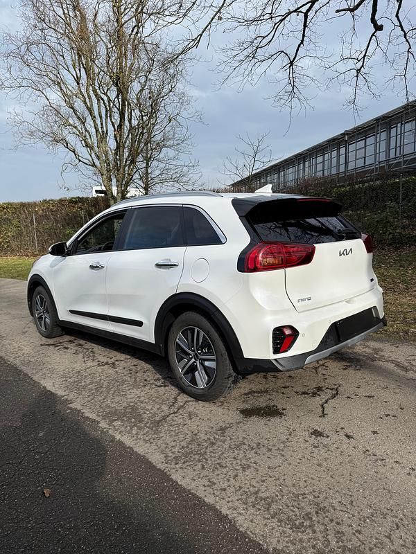 Gebraucht Kia Niro Style 141 PS (103 kW) 2022 SUV