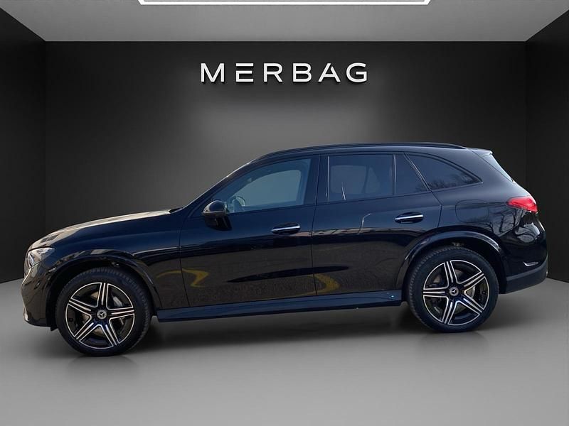 Gebraucht Mercedes GLC300e 204 PS (150 kW) 2024 SUV