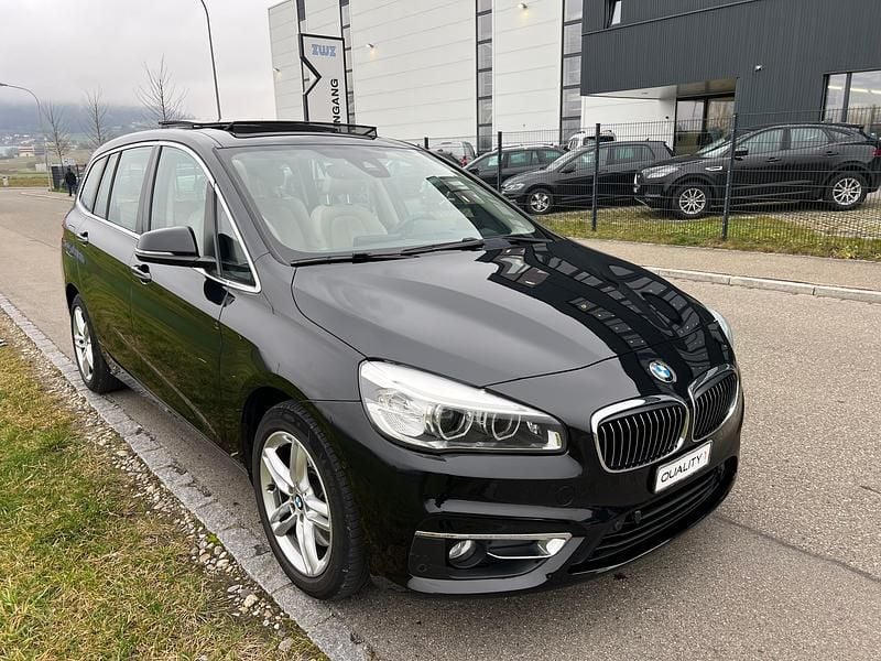 Gebraucht 2015 BMW 220 Gran Tourer Luxury Line Van / Kleinbus | CHF 11’900 - Bild 1/4