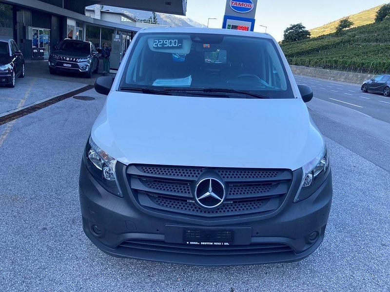 Gebraucht 2018 Mercedes Vito Van / Kleinbus | CHF 22’900 (Guter Preis) - Bild 1/4