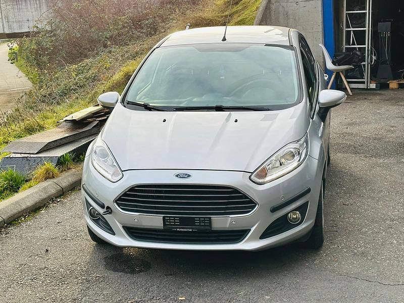 Gebraucht 2015 Ford Fiesta Titanium | CHF 4’900 - Bild 1/4