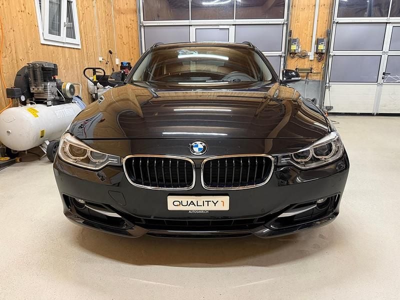 Gebraucht BMW 328 Sport Line 245 PS (180 kW) 2013 Kombi