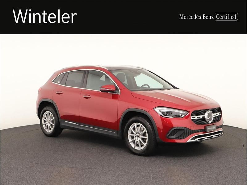 Gebraucht Mercedes GLA220 190 PS (139 kW) 2020 Rot SUV