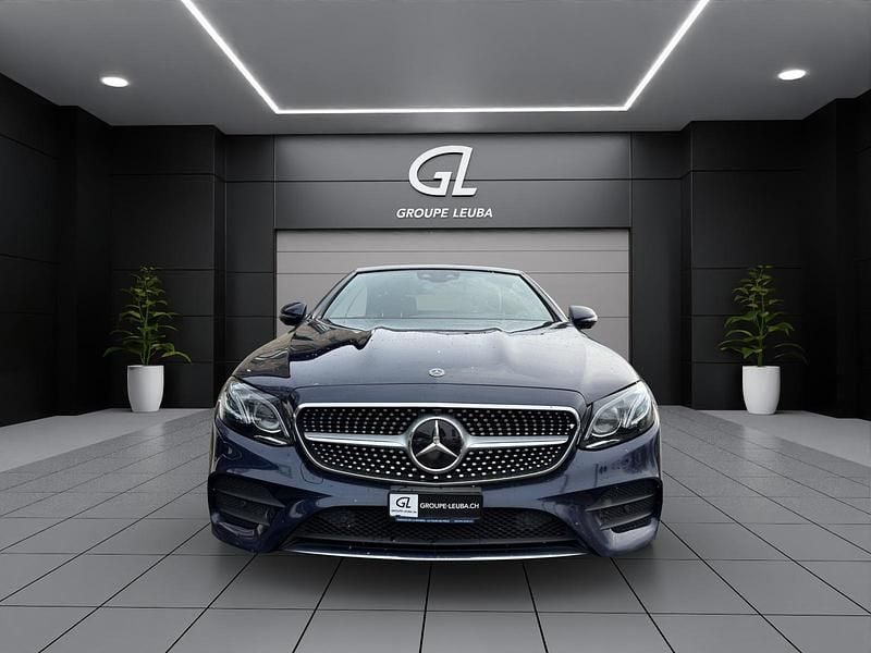 Gebraucht Mercedes E400 AMG line 333 PS (244 kW) 2019 Blau Cabrio