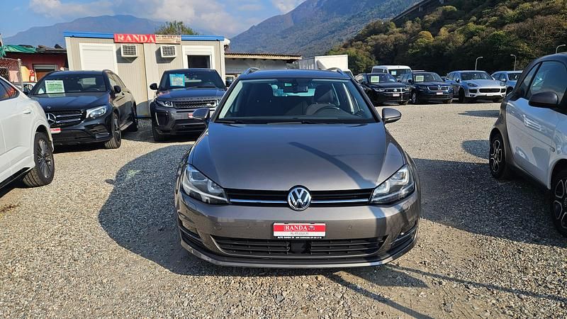 Gebraucht VW Golf VII Comfortline 122 PS (89 kW) 2014 Kombi
